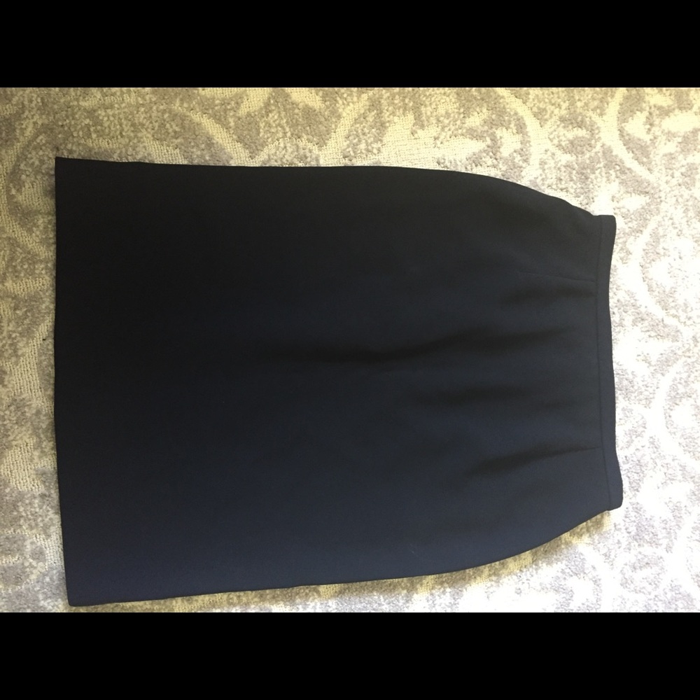 Anne Klein black pencil skirt petite 6